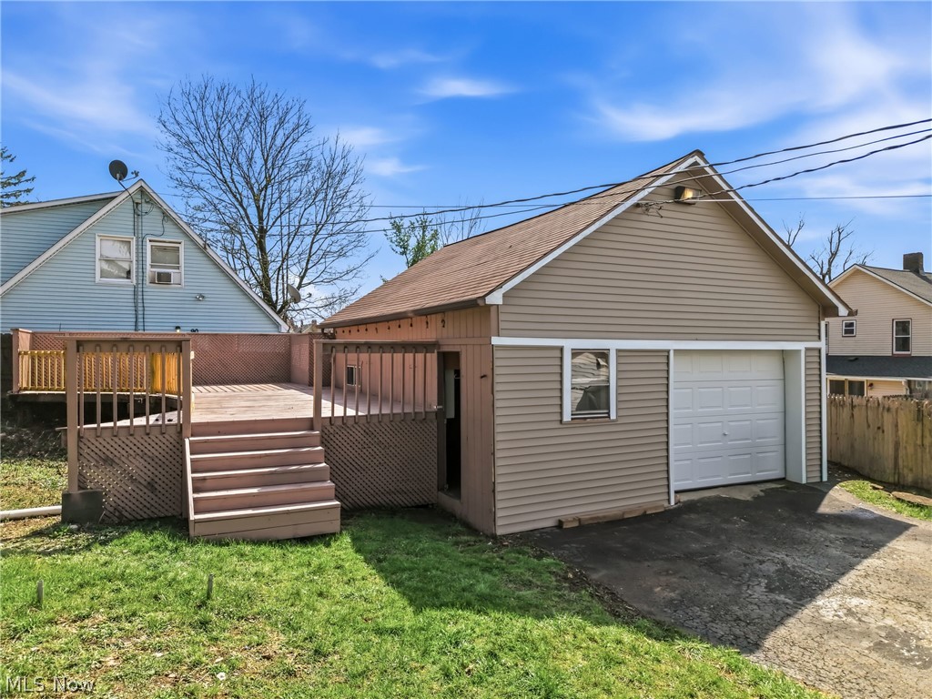 237 Watson Street Lowellville OH 44436