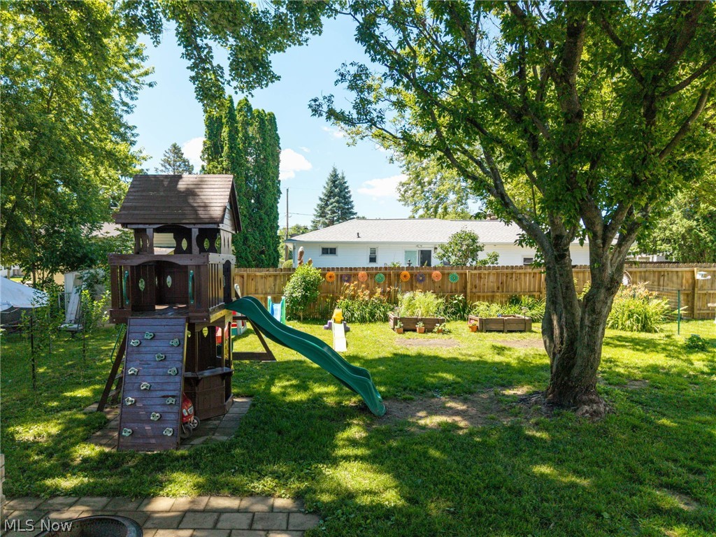 1080 Stratford Street Barberton OH 44203
