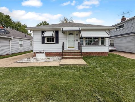 32222 Densmore Road Willowick OH 44095