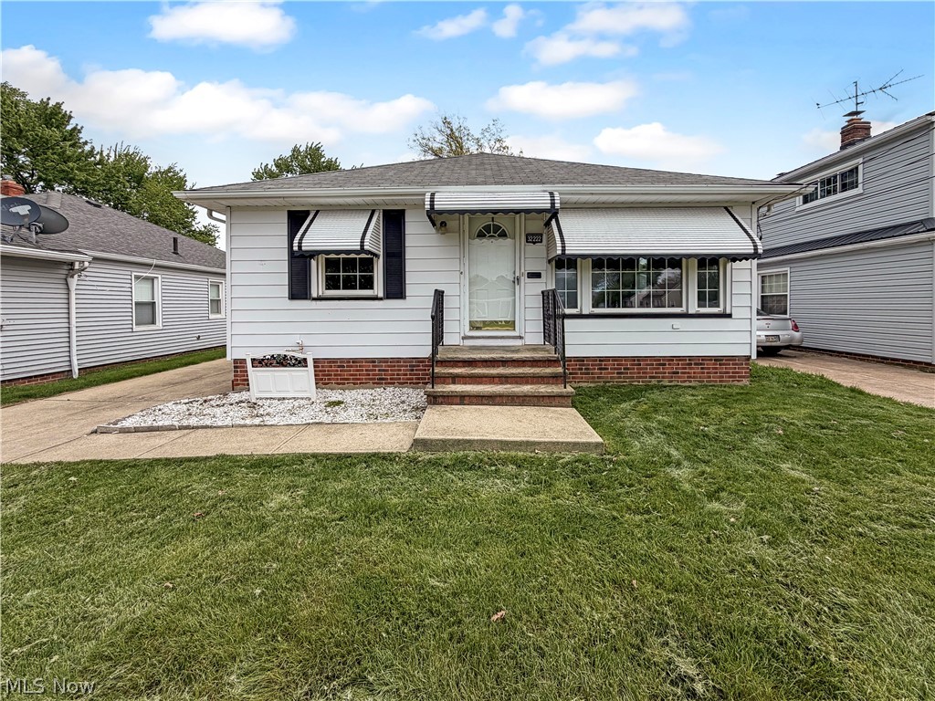 32222 Densmore Road Willowick OH 44095