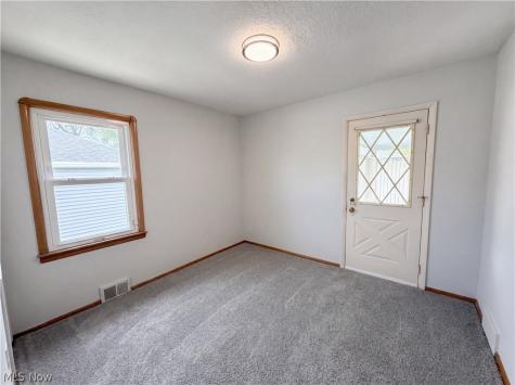 32222 Densmore Road Willowick OH 44095