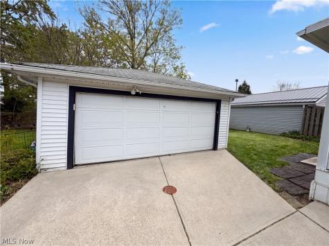 32222 Densmore Road Willowick OH 44095