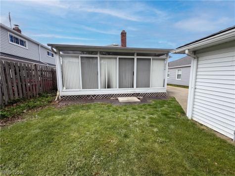 32222 Densmore Road Willowick OH 44095