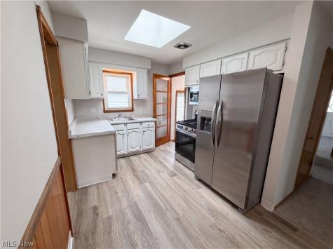 32222 Densmore Road Willowick OH 44095