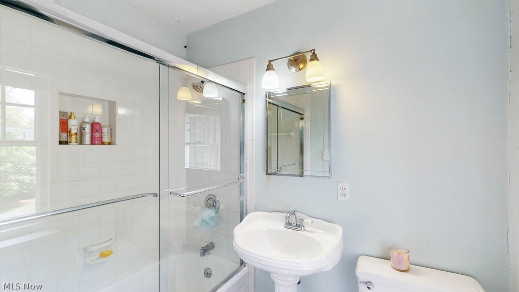 2894 Winthrop Road Shaker Heights OH 44120