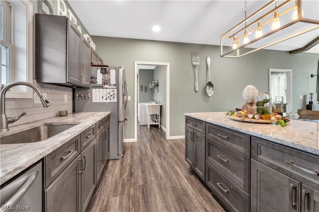 146 Juniper Drive Columbiana OH 44408
