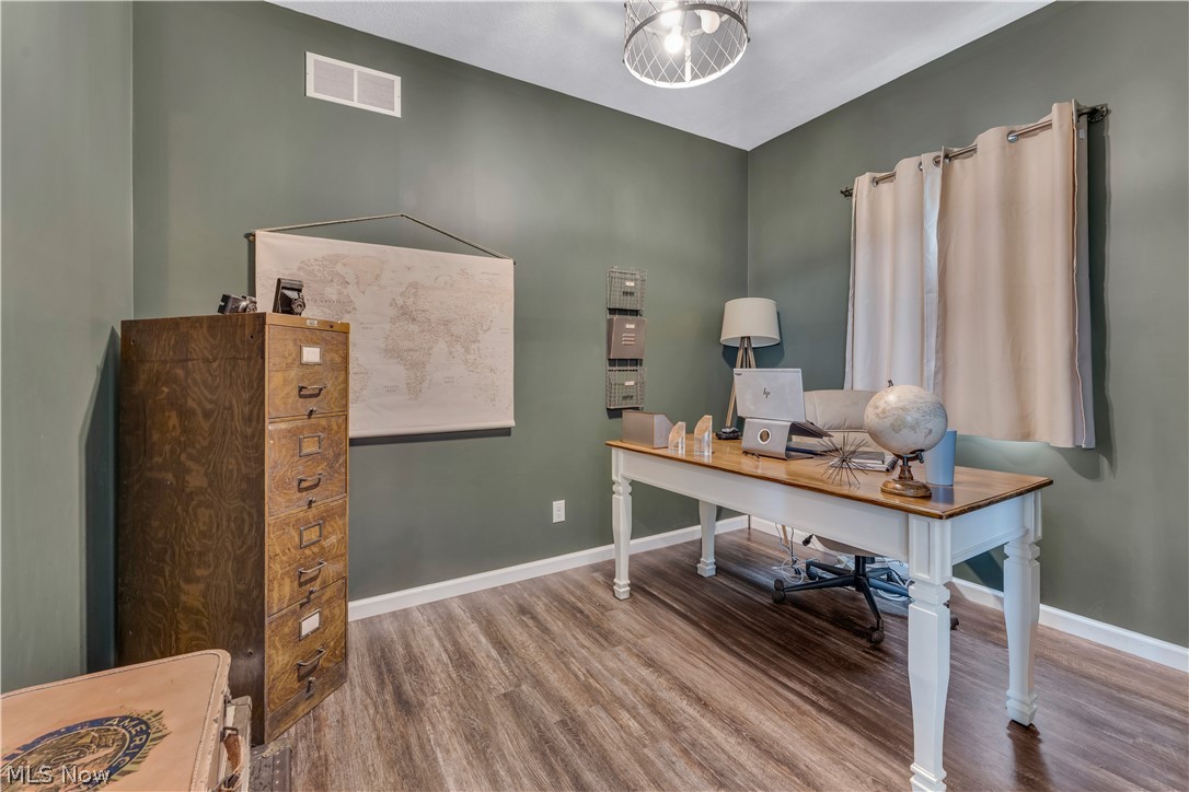 146 Juniper Drive Columbiana OH 44408