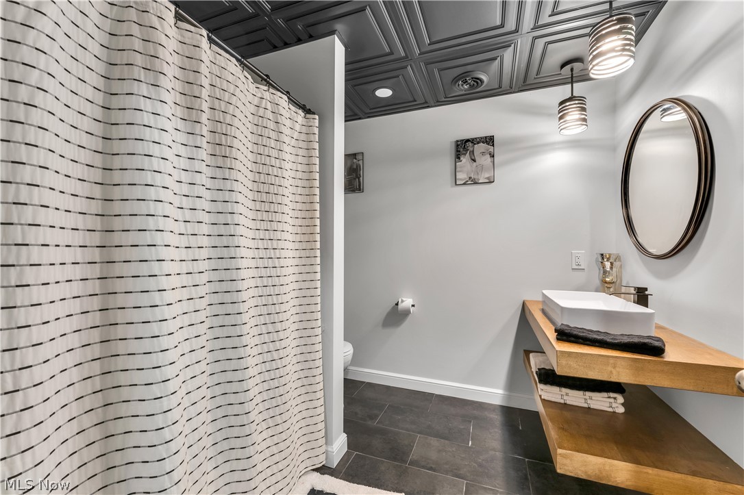 146 Juniper Drive Columbiana OH 44408