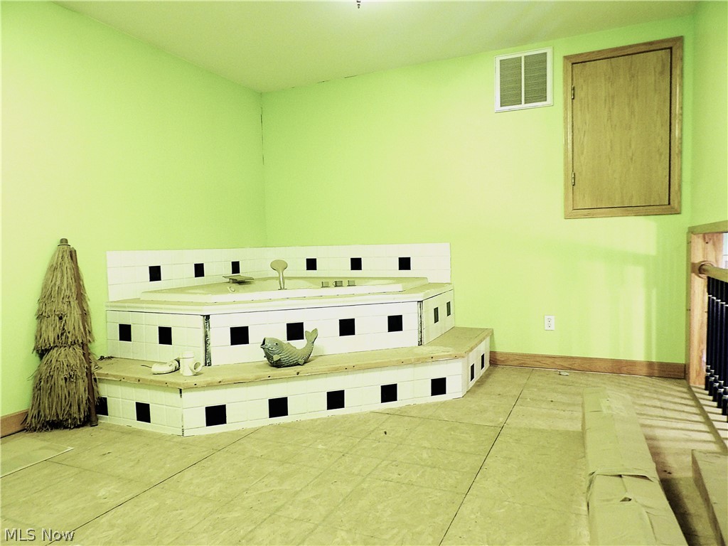 46390 State Route 536 Woodsfield OH 43793