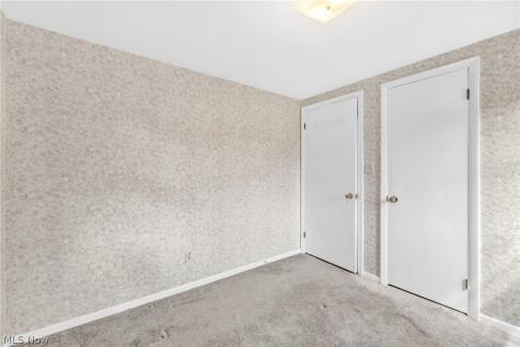 426 E Mohawk Drive Malvern OH 44644