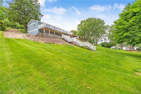 426 E Mohawk Drive Malvern OH 44644