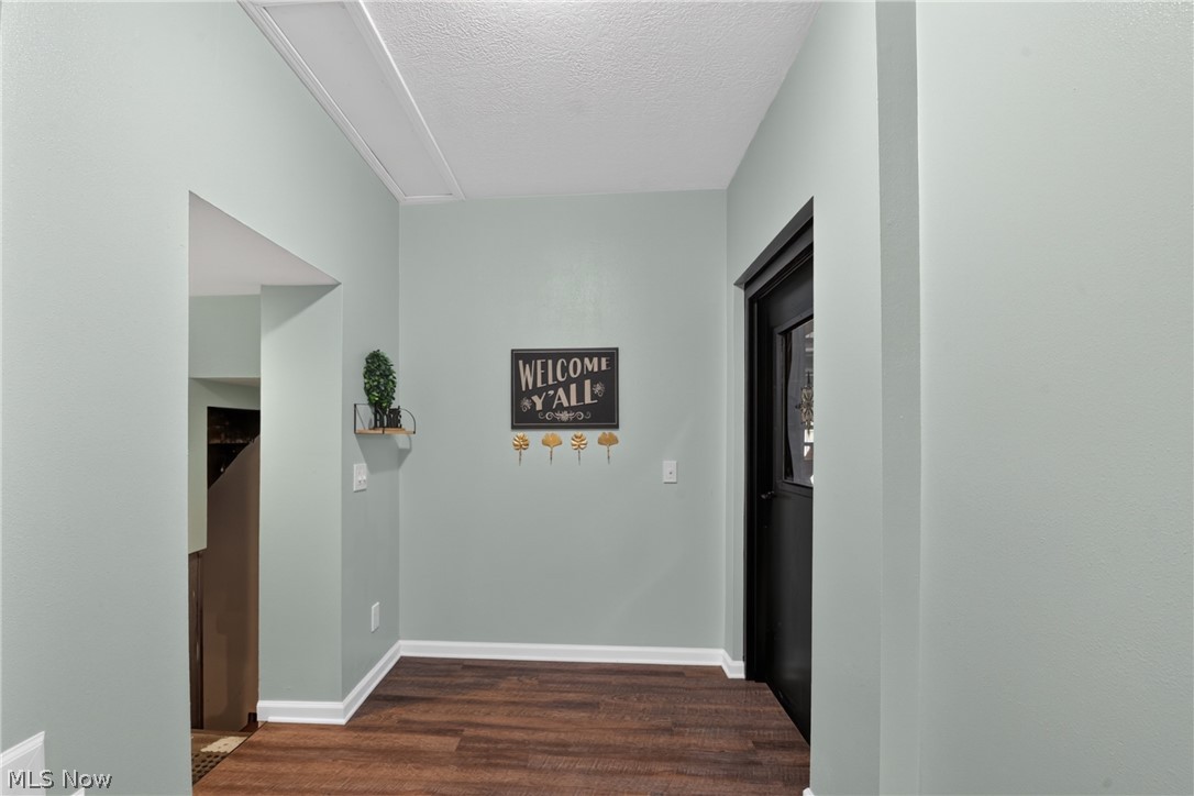 7915 Hill Church Street SE East Canton OH 44730