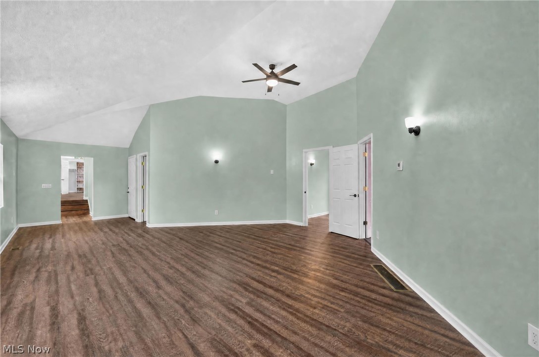7915 Hill Church Street SE East Canton OH 44730