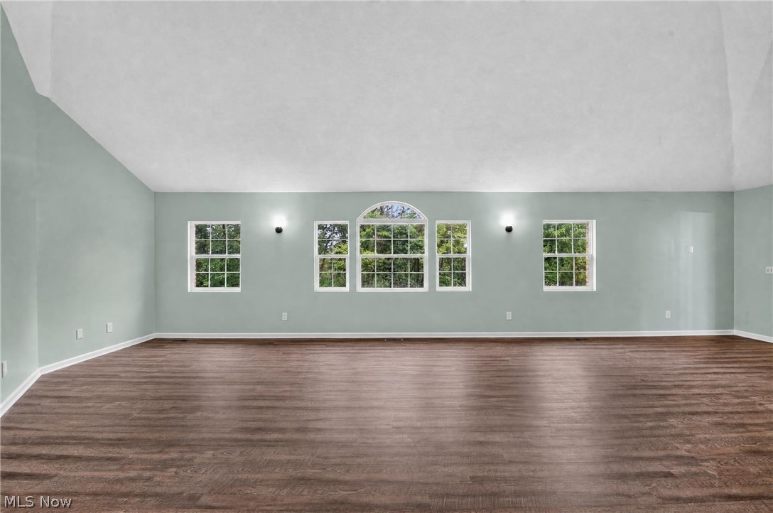 7915 Hill Church Street SE East Canton OH 44730