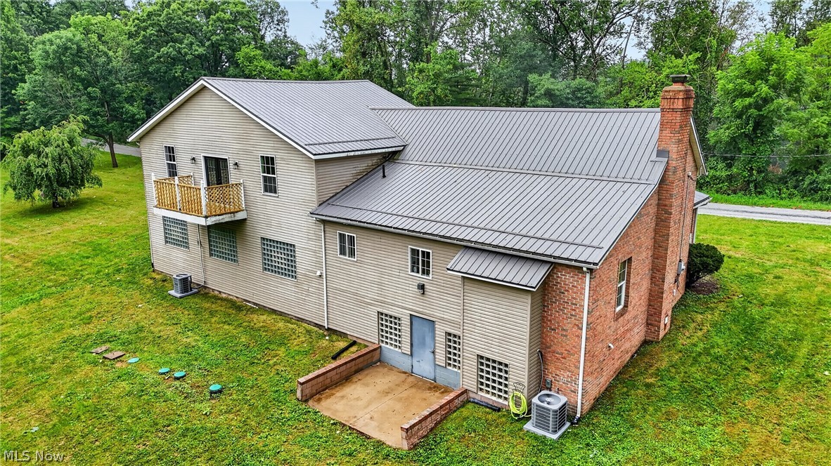 7915 Hill Church Street SE East Canton OH 44730