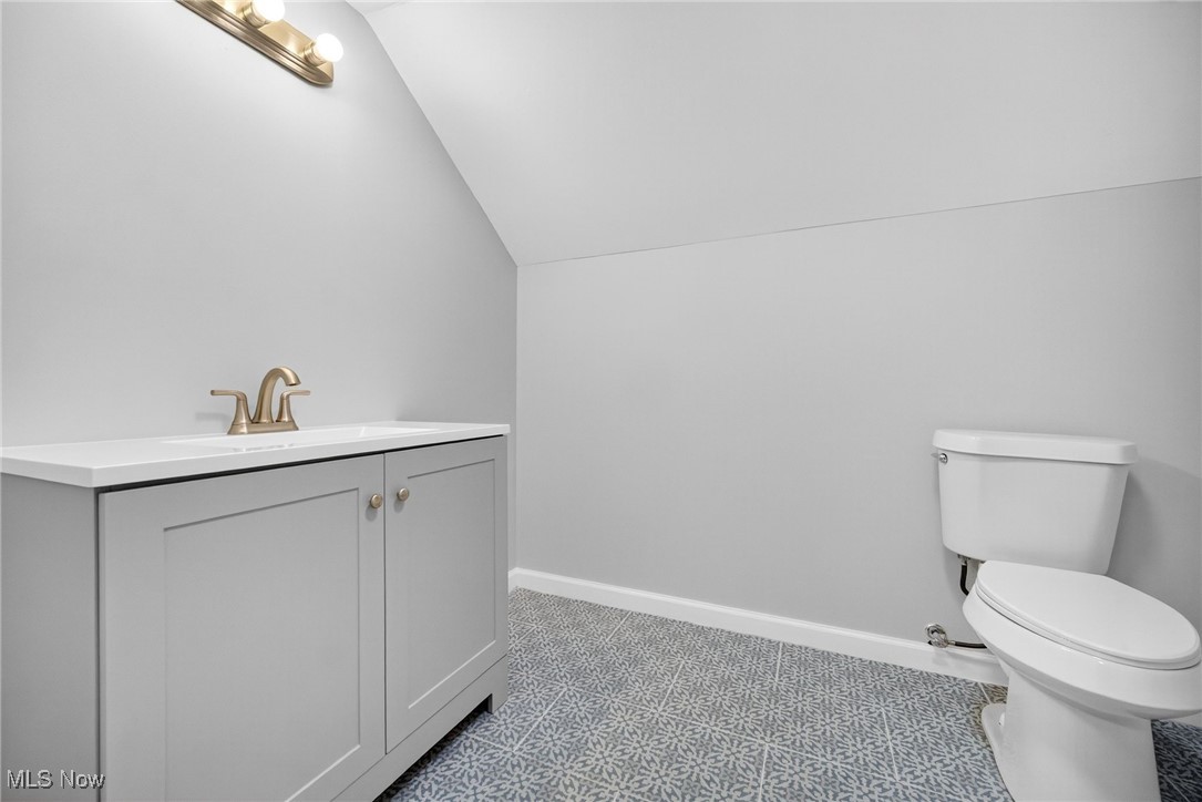 4197 Okalona Road South Euclid OH 44121