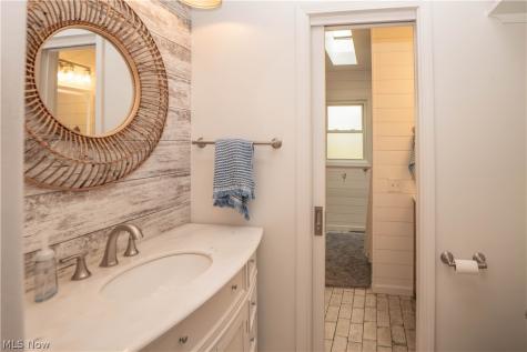 727 Sleepy Hollow Drive Uniontown OH 44685
