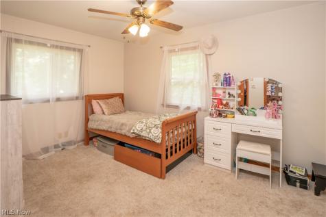727 Sleepy Hollow Drive Uniontown OH 44685