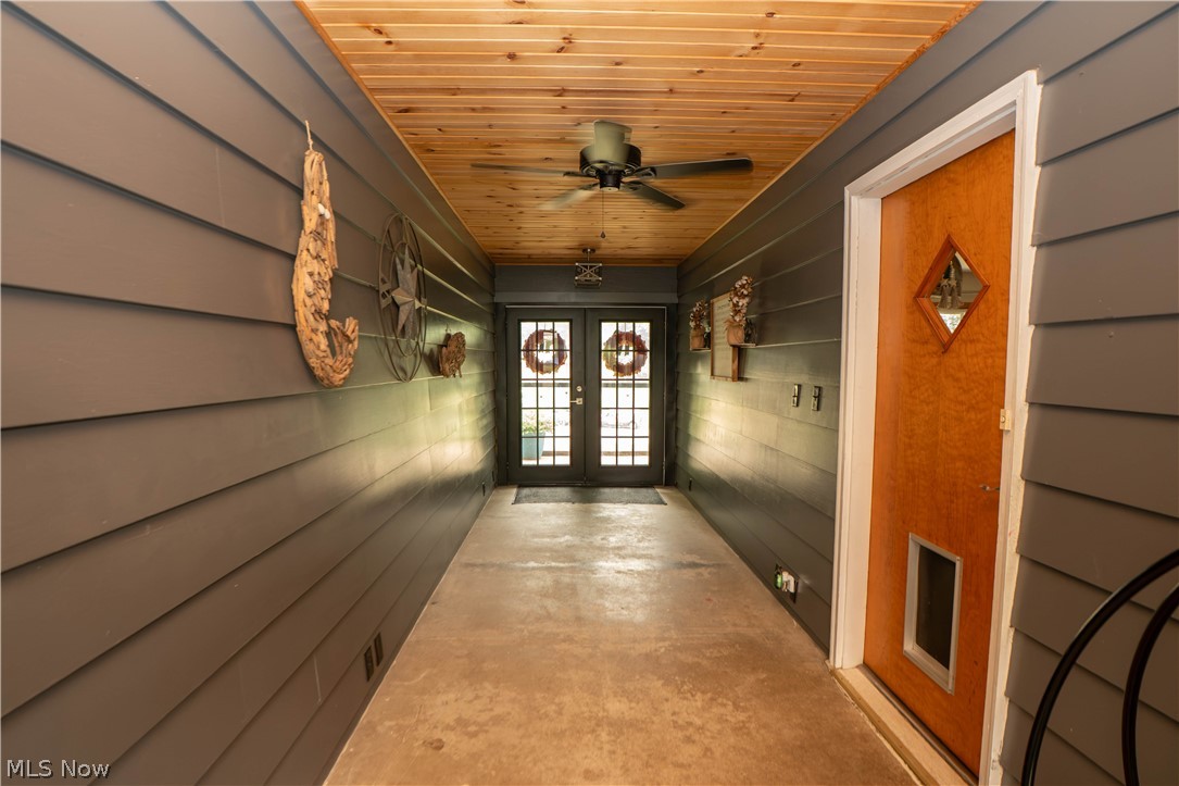 727 Sleepy Hollow Drive Uniontown OH 44685