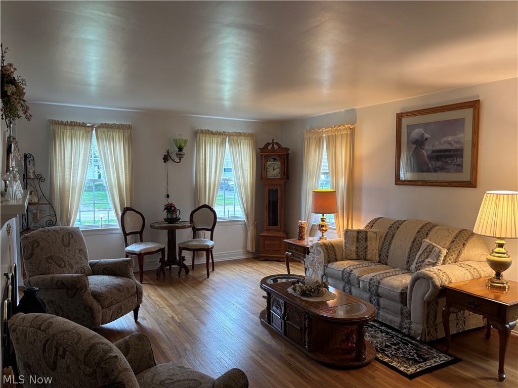 365 Genesee Avenue NE Warren OH 44483