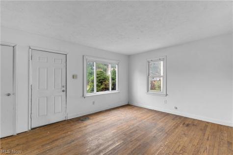 1936 Tait Street Lorain OH 44053