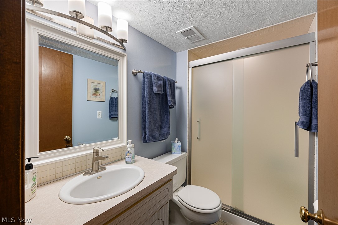 13760 Arrowhead Trail Middleburg Heights OH 44130