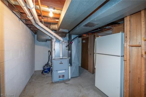 13760 Arrowhead Trail Middleburg Heights OH 44130
