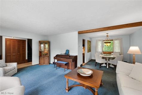 13760 Arrowhead Trail Middleburg Heights OH 44130