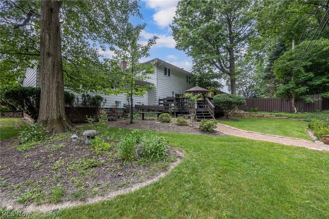13760 Arrowhead Trail Middleburg Heights OH 44130