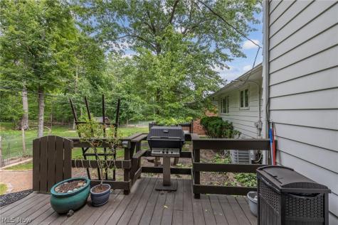 13760 Arrowhead Trail Middleburg Heights OH 44130