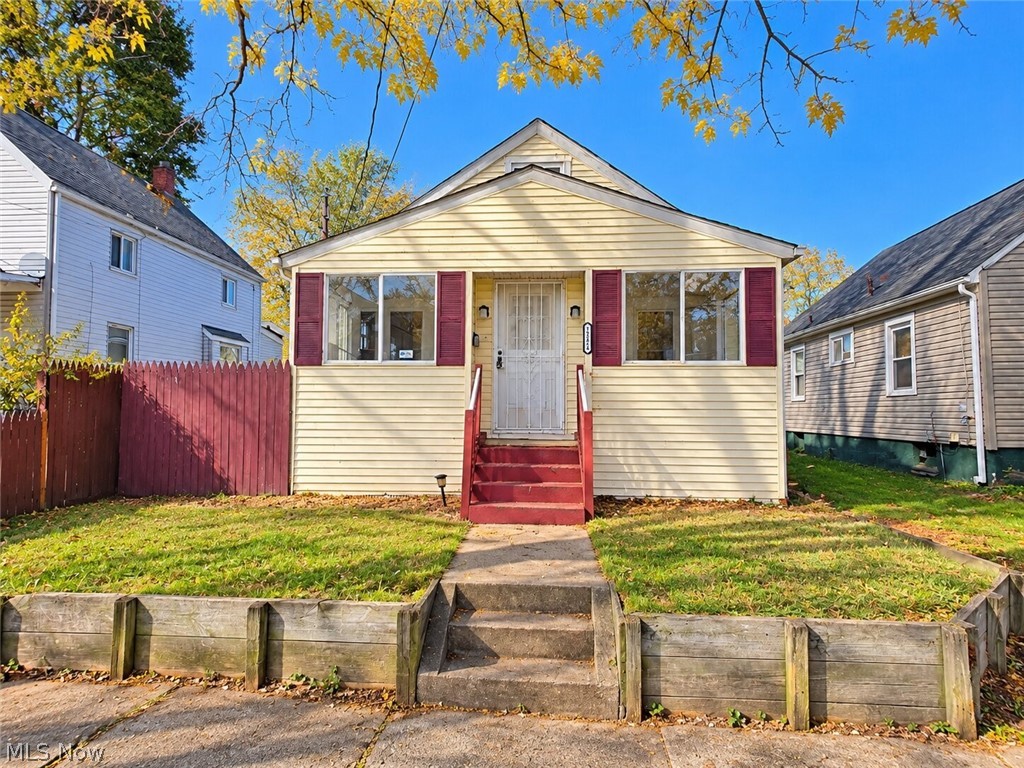 1271 Nestor Avenue Akron OH 44314