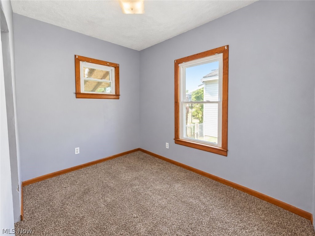 1271 Nestor Avenue Akron OH 44314