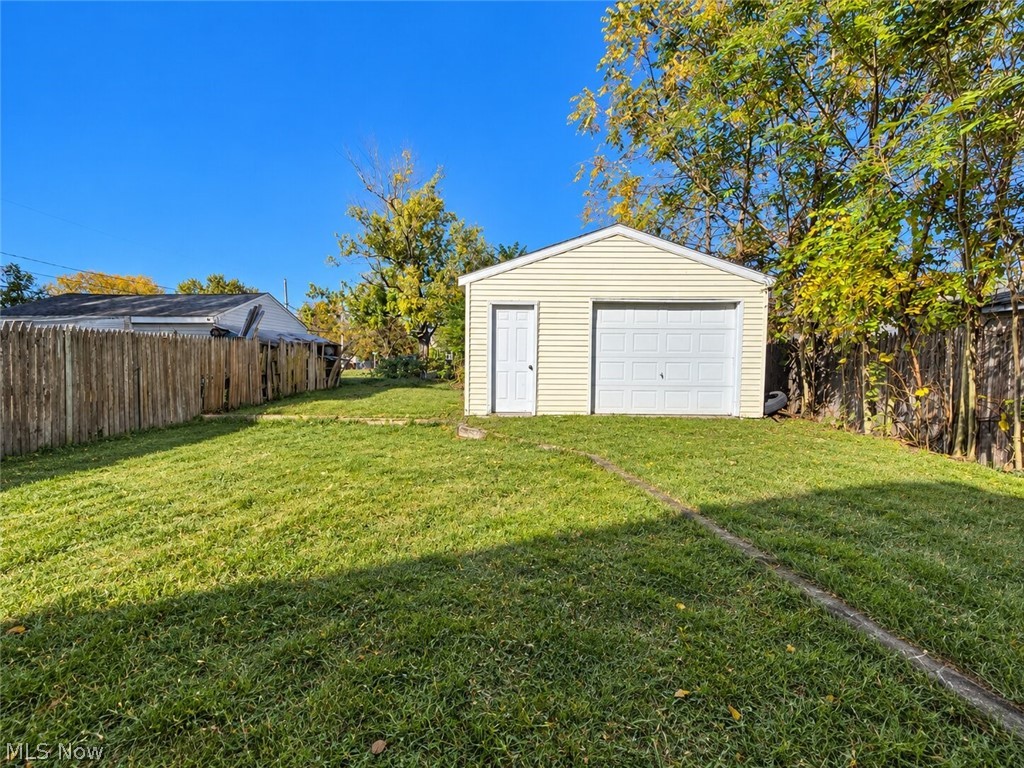 1271 Nestor Avenue Akron OH 44314