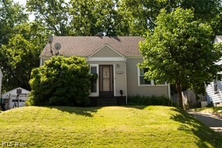 1176 Easton Drive Akron OH 44310