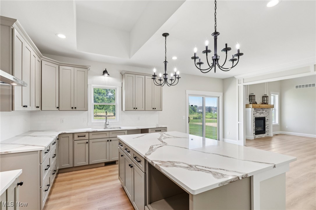 4025 Shelly Lynn Drive New Middletown OH 44442