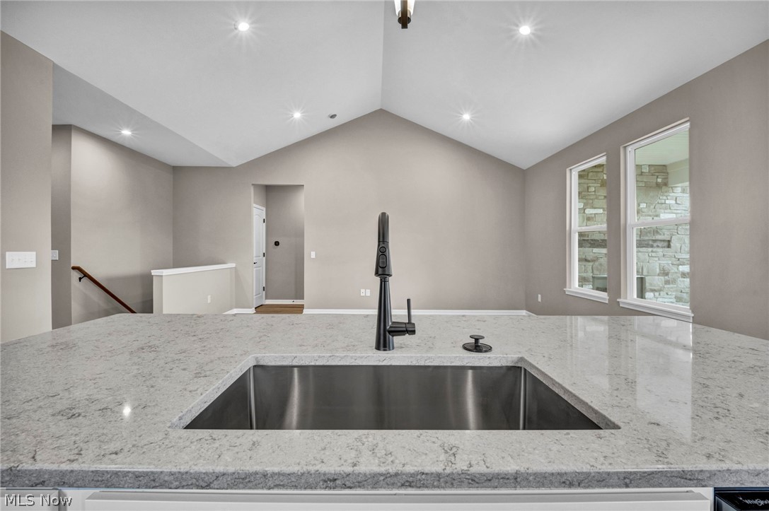 824 Colesbourne Circle Green OH 44685