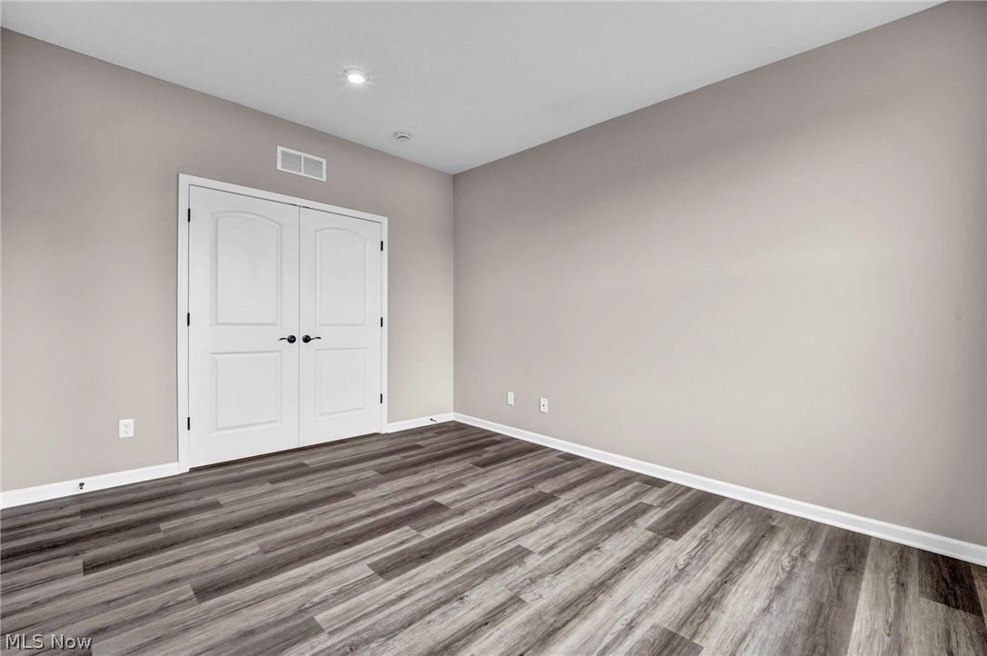 824 Colesbourne Circle Green OH 44685
