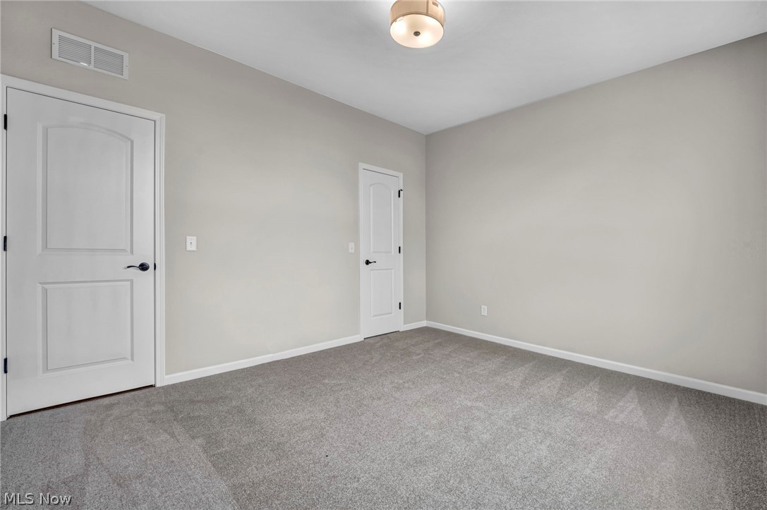 824 Colesbourne Circle Green OH 44685