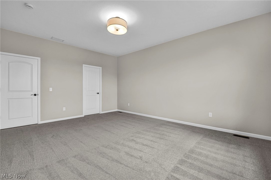 824 Colesbourne Circle Green OH 44685