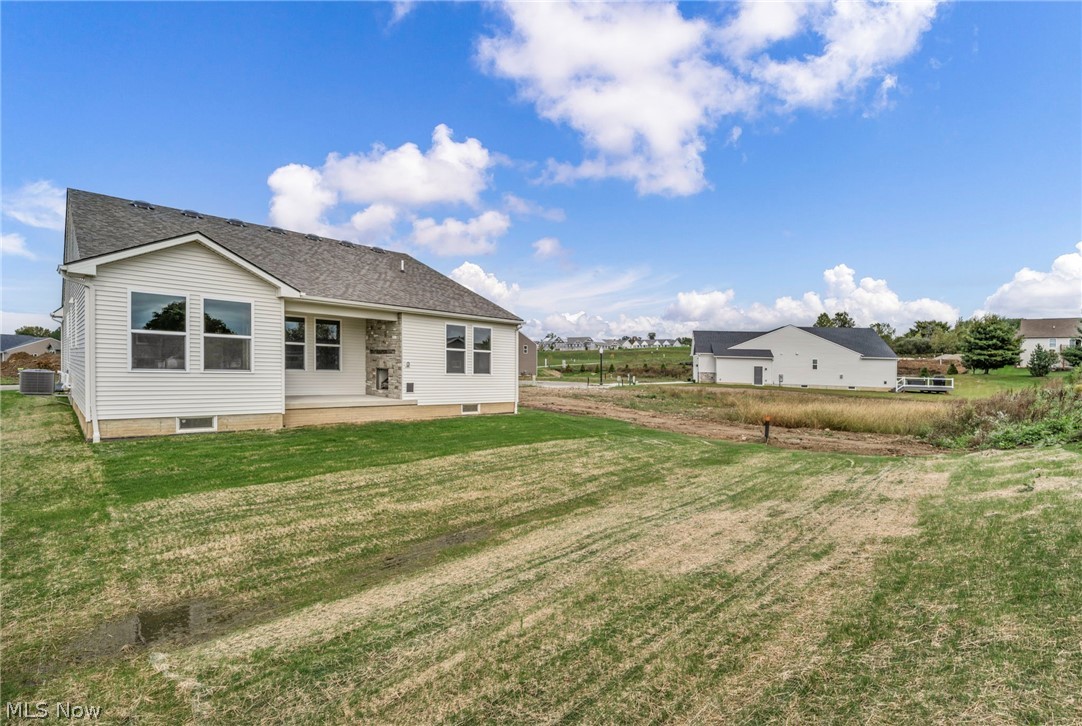 824 Colesbourne Circle Green OH 44685