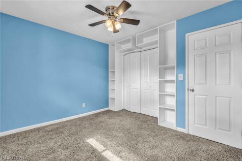 2633 Fairfax Street Streetsboro OH 44241