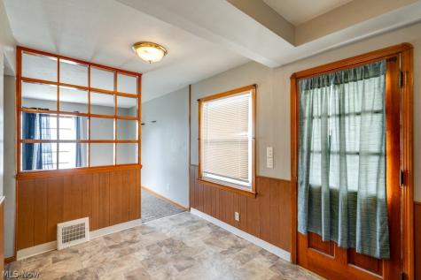 29800 Robert Street Wickliffe OH 44092