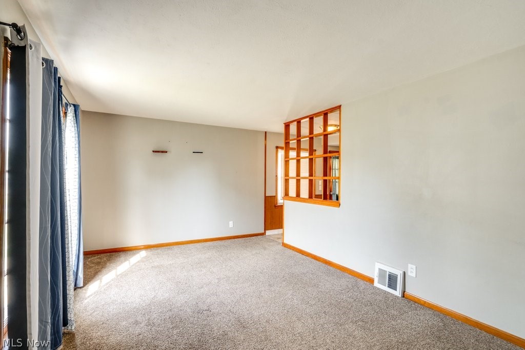 29800 Robert Street Wickliffe OH 44092