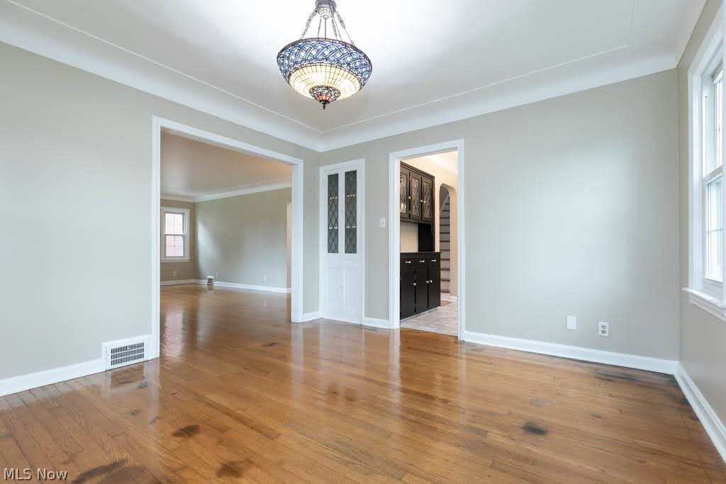 2099 Miramar Boulevard South Euclid OH 44121