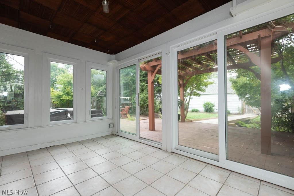 2099 Miramar Boulevard South Euclid OH 44121