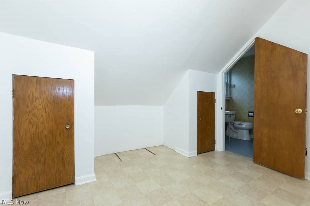 2099 Miramar Boulevard South Euclid OH 44121