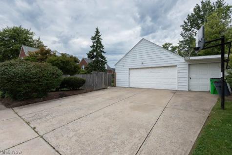 2099 Miramar Boulevard South Euclid OH 44121