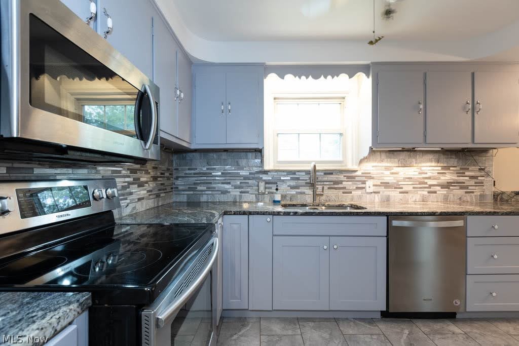 2099 Miramar Boulevard South Euclid OH 44121