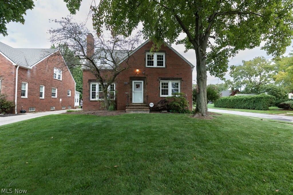 2099 Miramar Boulevard South Euclid OH 44121