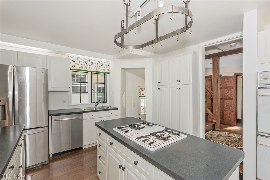 3306 Grenway Road Shaker Heights OH 44122